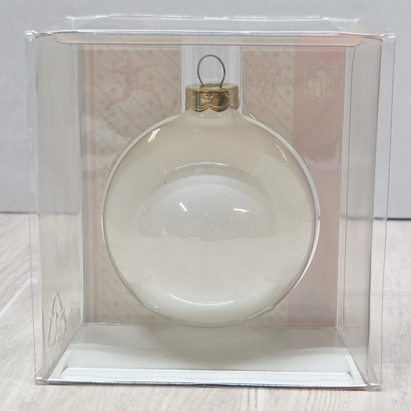 Vintage Washington Redskins Christmas Ornament 2005 - Picture 2 of 3